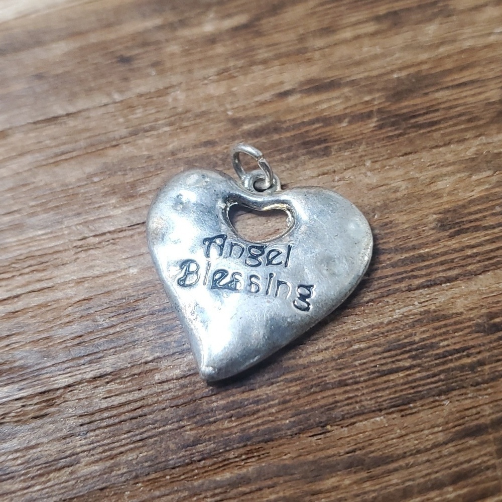P204 angel blessing silver heart pendant‎